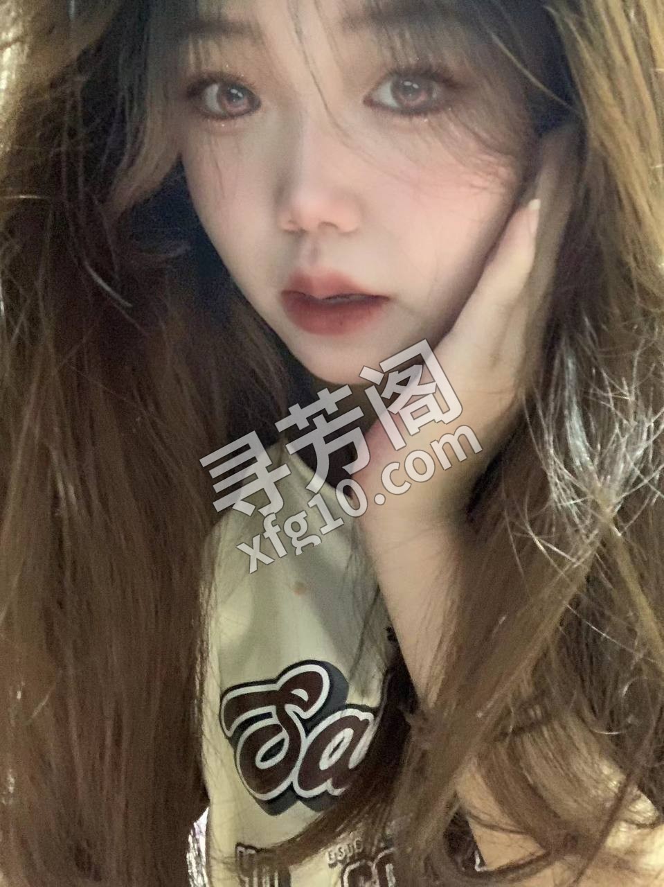 这妹子本来打算服务于首都人民，但是被首都 2
