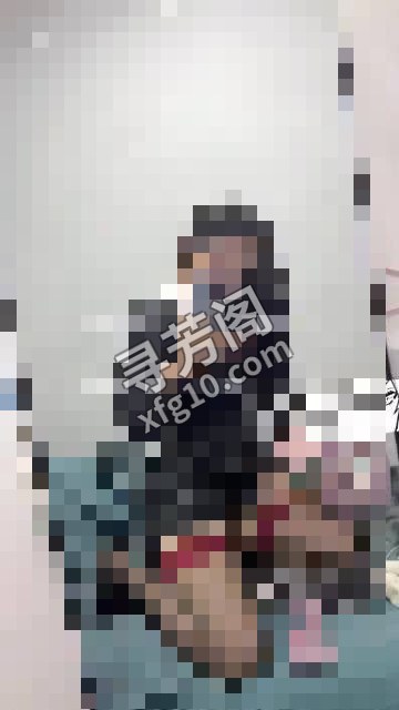 标题：性感桃儿姐 4