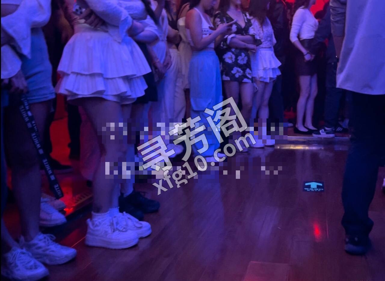导航蓝蓝舞厅，无锡前段时间全军覆没， 2