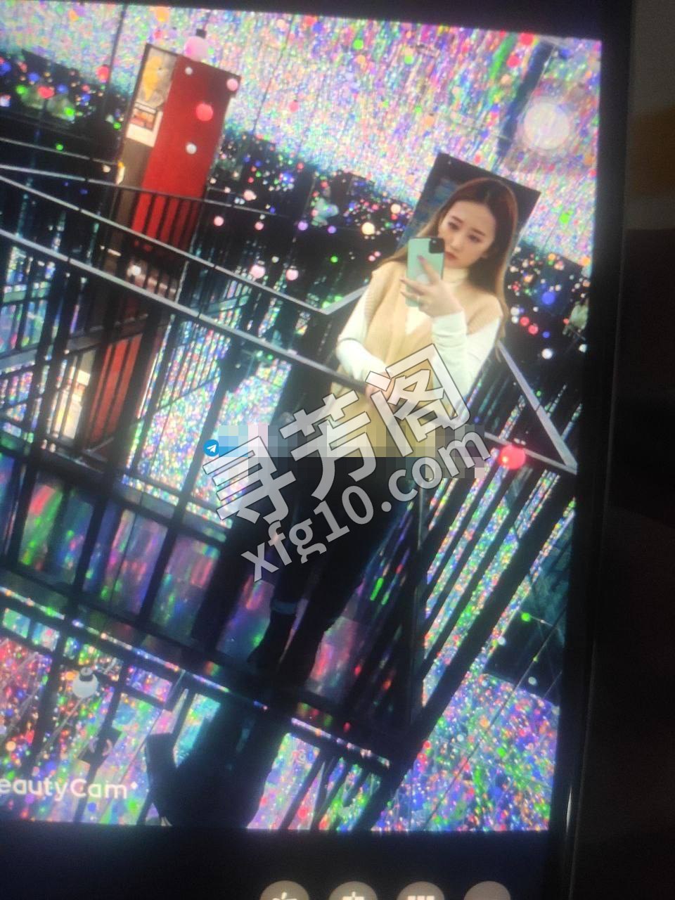 地铁站附近 一个刚下 2