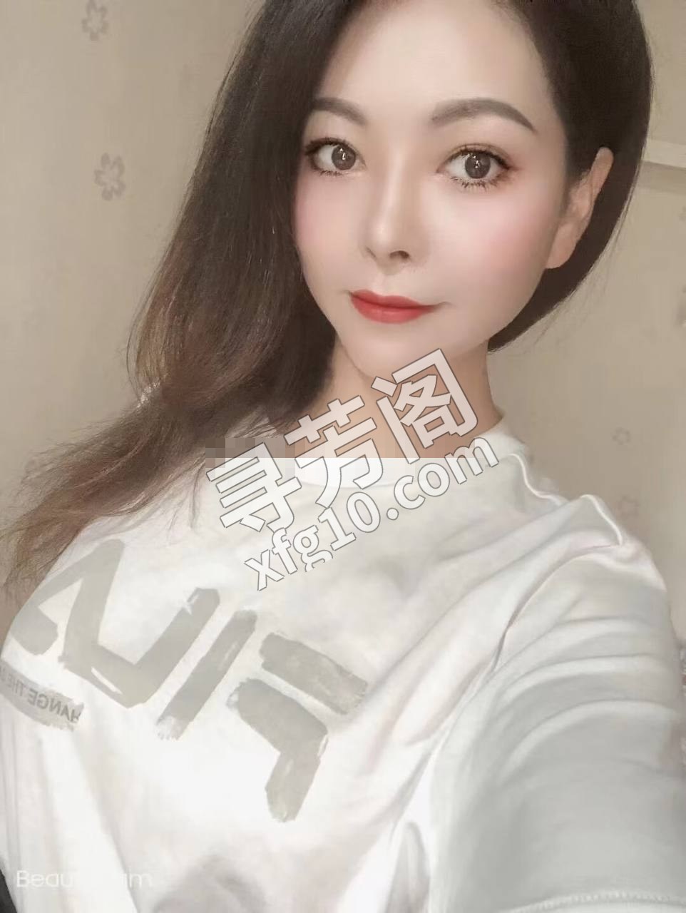 熟女芝芝，很多朋友都约过吧，人挺骚的，微 2