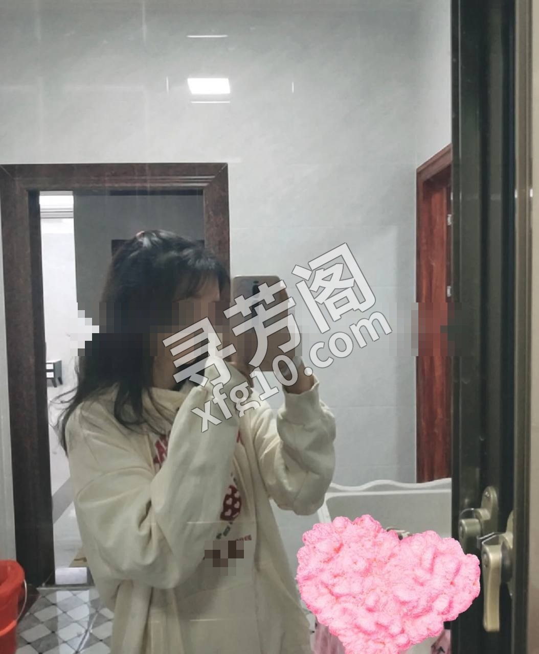 投稿 河北省石家庄刚刚成年的小女孩 接 3