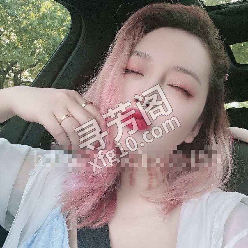 月儿在杭州干了好久了，算是个老凤了，服务 2