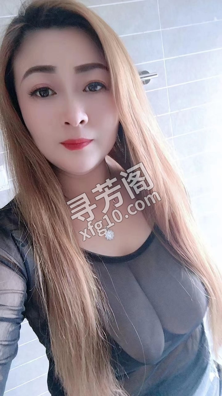 信息分类：楼凤兼职 位置： -丰台 信息来源： 号 几岁：28 颜值＝身材：大奶，大屁股，妩媚 项目项目：陪浴 3