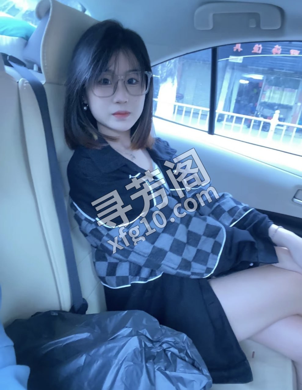 信息分类：楼凤兼职 位置：山西省- 信息来源：狼友介绍 几岁：22 颜值＝身材：颜值＝8分 2
