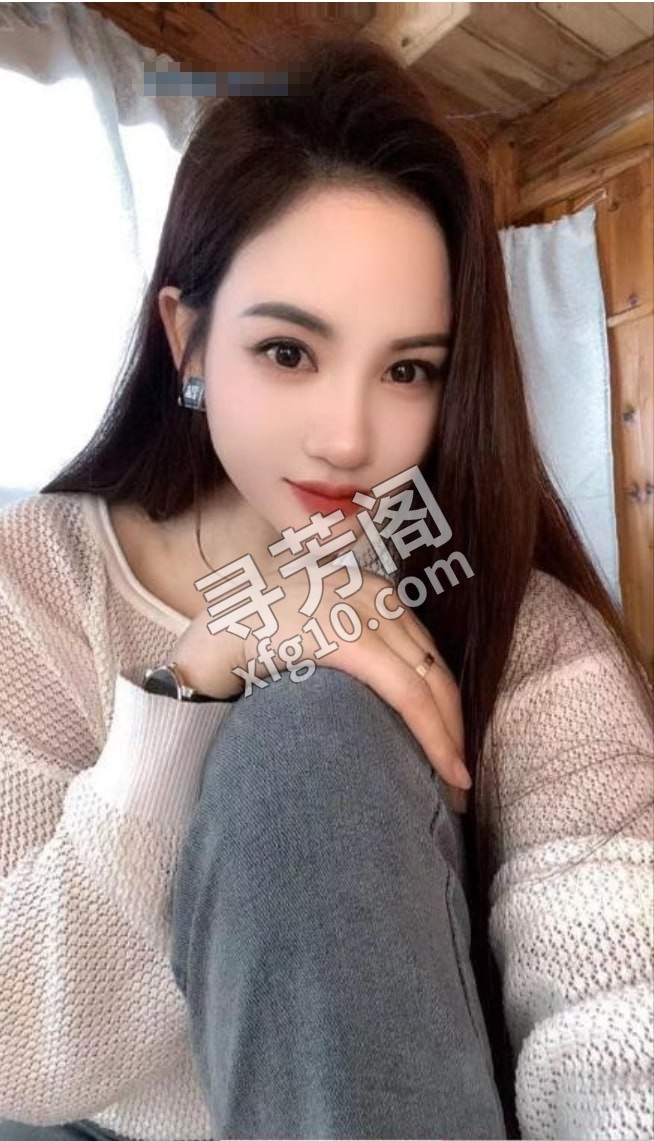 徐汇雯婷 位置 徐汇区 几岁 25岁-30岁 颜值＝ 6分 费用明细 700 项目 鸳鸯浴，szx，漫游，口J 2