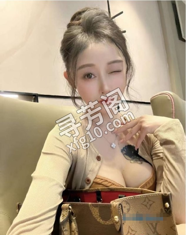 性感兼职妹子 位置 普陀区 几岁 25岁-30岁 颜值＝ 6分 费用明细 800 项目 鸳鸯浴 胸推 漫游 2