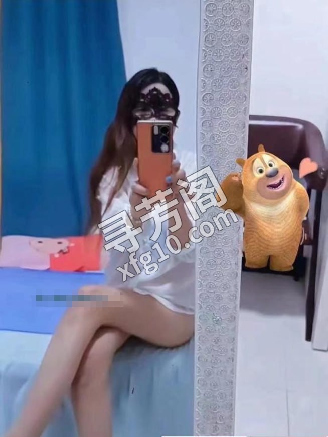 永泰项目型笑笑 位置 几岁 25岁-30岁 颜值＝ 6分 费用明细 400 项目 鸳鸯浴，水中箫，十指弹琴 2