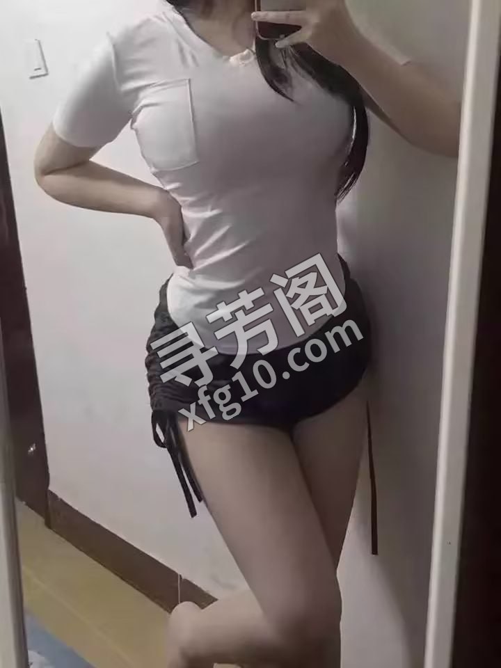 信息分类：楼凤兼职 位置：江苏省- 信息来源：自己开发 几岁：26 颜值＝身材：大胸 项目项目：胸推，漫游 3