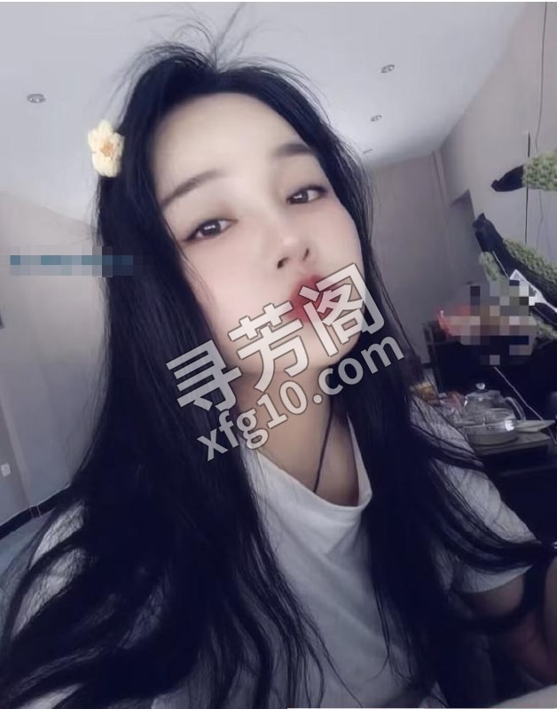 嘉兴希希 位置 几岁 25岁-30岁 颜值＝ 6分 费用明细 600 项目 波推 舔胸 舔蛋 无套口 带伞做 2