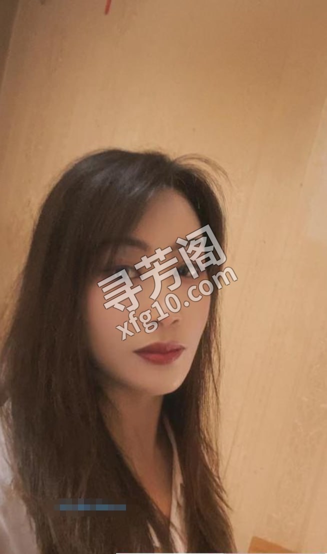 N刷津南大奶情妇 位置 津南区 几岁 30岁-40岁 颜值＝ 6分 费用明细 500 项目 按摩、制服、黑丝 2