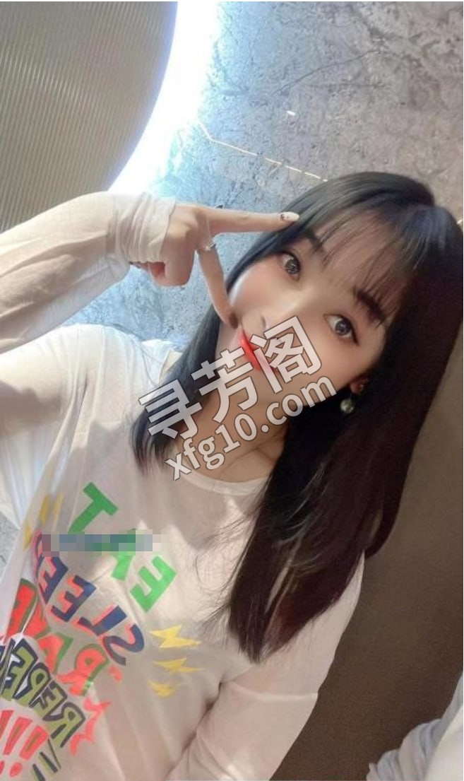 海珠良家少妇丽丽 位置 几岁 25岁-30岁 颜值＝ 6分 费用明细 400 项目 按摩，漫游，毒龙，吹萧 4
