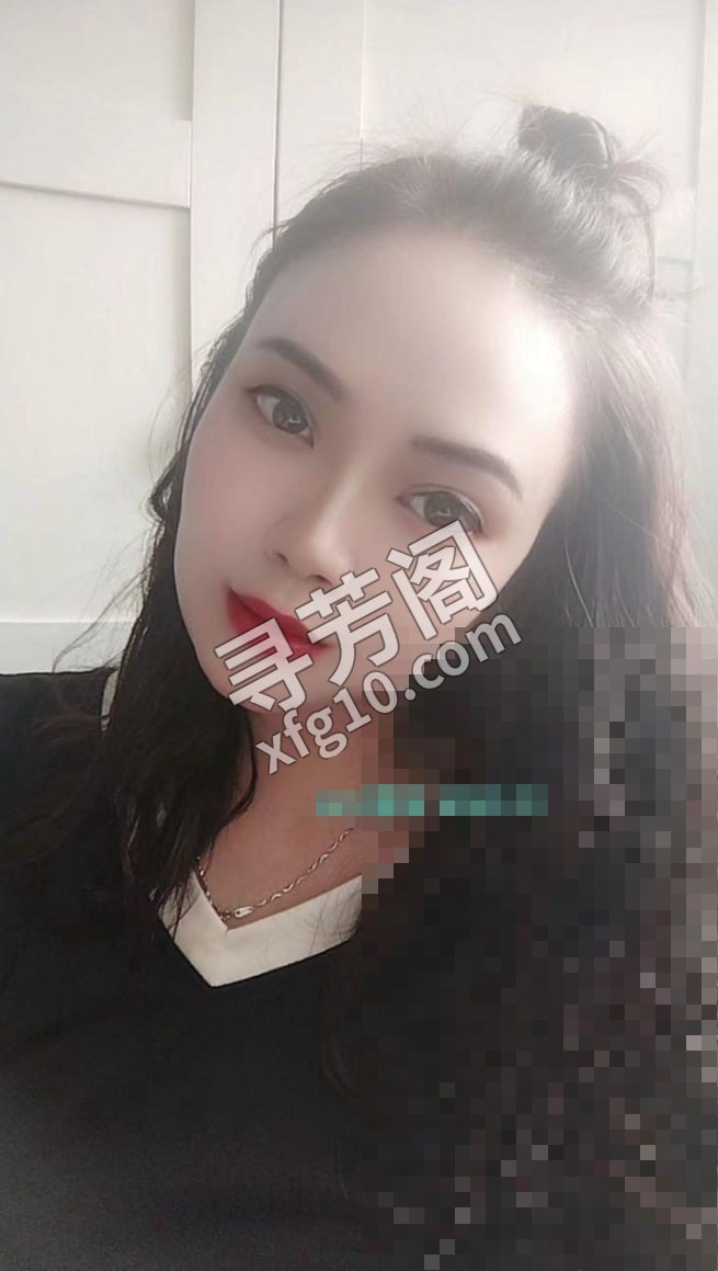 洪山静儿老师 位置 几岁 25岁-30岁 颜值＝ 8分 费用明细 600/50分钟 项目 陪浴 浴室调情 2