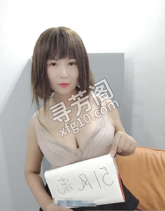 洪山大奶骚女糖糖 位置 几岁 25岁-30岁 颜值＝ 6分 费用明细 400 项目 鸳鸯浴 按摩 胸推 指滑 2