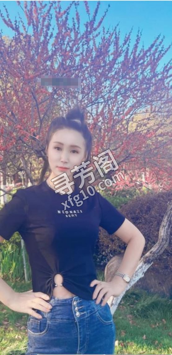 洪山苗条高挑少妇 位置 几岁 25岁-30岁 颜值＝ 6分 费用明细 500 项目 按摩 胸推 漫游 口吹 3