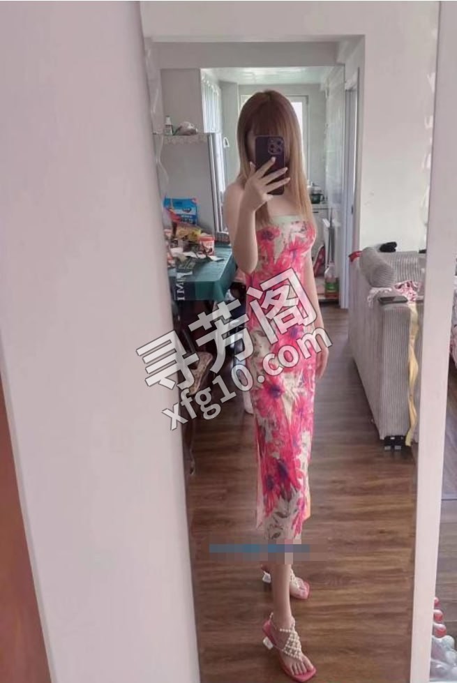 沈北大个白净骚女 位置 几岁 30岁-40岁 颜值＝ 6分 费用明细 400 项目 口，69，冰火，丝袜，大 3