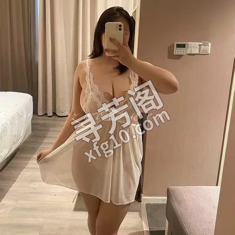 信息分类：楼凤兼职 位置：广东省- 信息来源：自己体验 几岁：25 颜值＝身材：7 项目项目：调情，胸推乳交 3