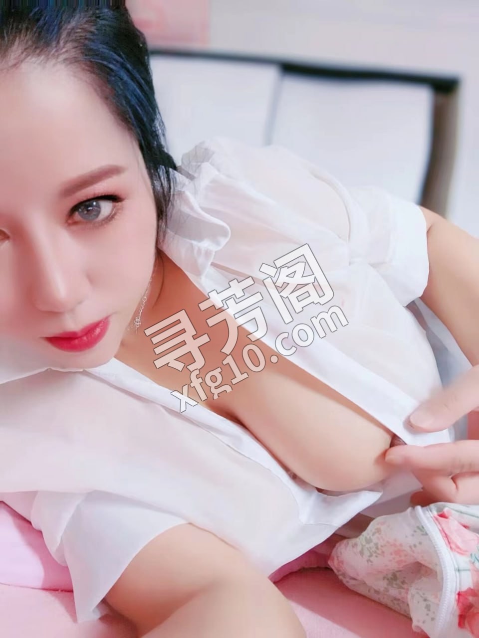信息分类：楼凤兼职 位置： -宝山 信息来源：朋友介绍 几岁：27 颜值＝身材：9分 项目项目：舌吻 鸳鸯浴 4