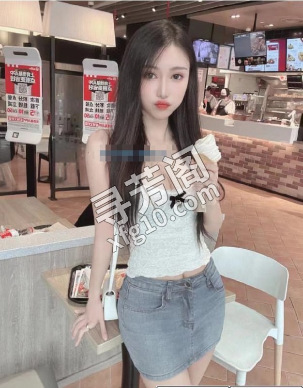 二刷大长腿小妖精 位置 徐汇区 几岁 20岁-25岁 颜值＝ 8分 费用明细 700 项目 鸳鸯浴 2