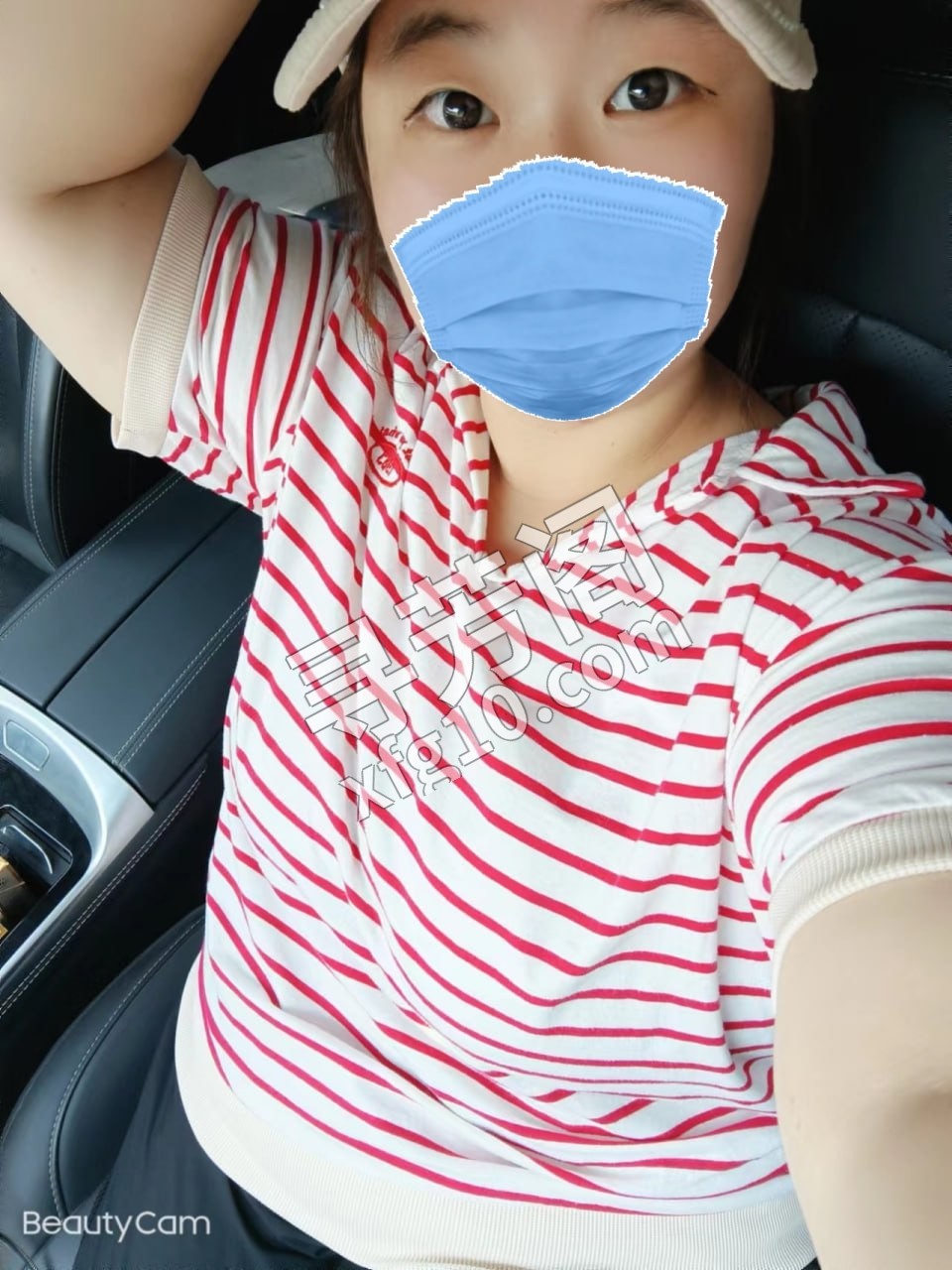 信息分类：楼凤兼职 位置：河南省- 信息来源：陌陌附近的人 几岁：29 颜值＝身材：6 项目项目：陪洗 胸推 2