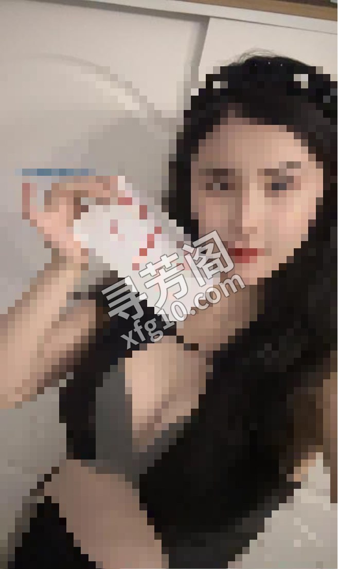 美妙绝伦模特月亮 位置 几岁 25岁-30岁 颜值＝ 6分 费用明细 700 项目 指划，波推，69，后入 2