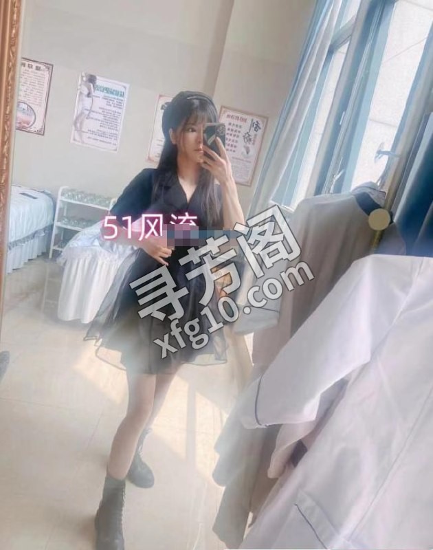 拱墅大C奶奶 地方 年龄 25岁-30岁 颜值： 6分 700 项目 按摩 指滑 洗澡 口交 啪啪 3