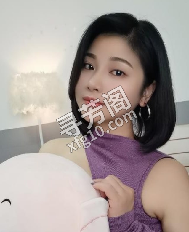 天河瑜伽教练安沐地方 广州市 年龄 25岁-30岁 颜值： 6分 400 项目 鸳鸯浴，胸推 毒龙，69.舌吻 2