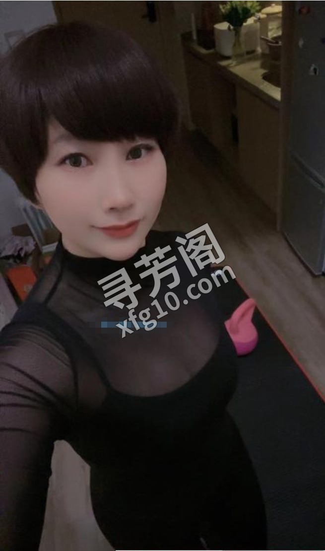深圳南山柔柔 地方 年龄 30岁-40岁 颜值： 6分 800 项目 波推调情 深喉吹箫 舔蛋 丝袜制服高跟 3