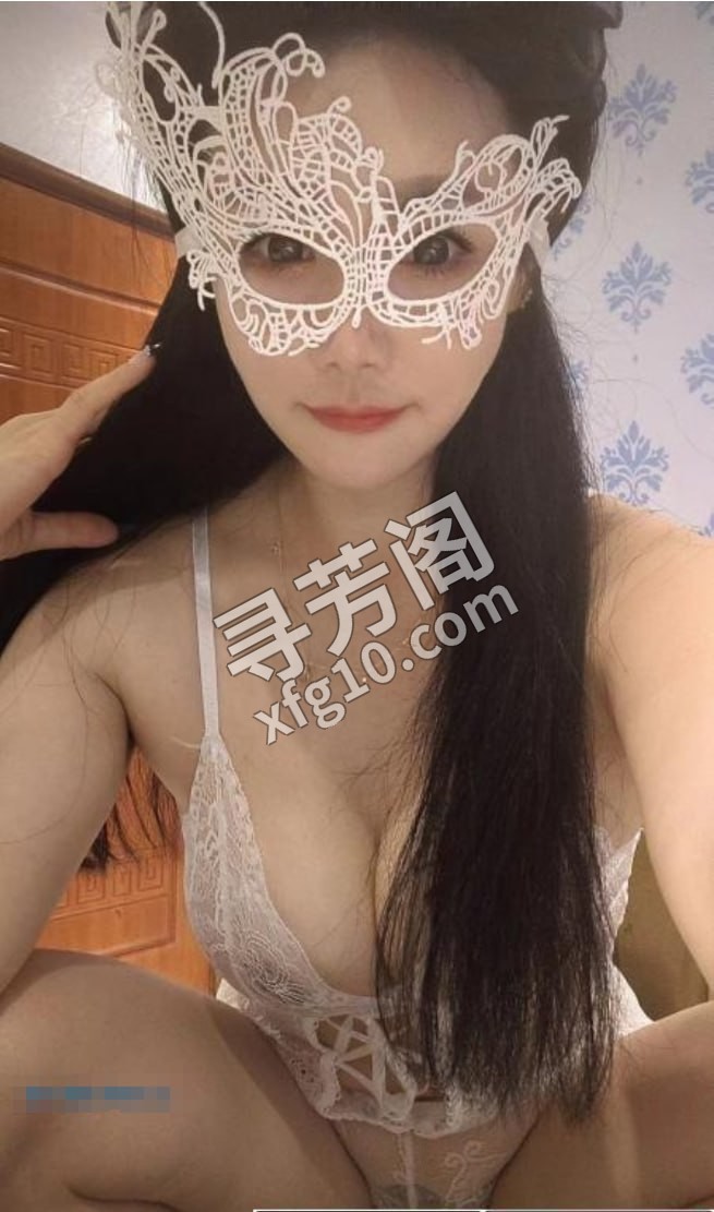 深喉一绝的若一 地方 年龄 25岁-30岁 颜值： 6分 800 项目 艳舞，毒龙，69，舌吻，全身漫游 2