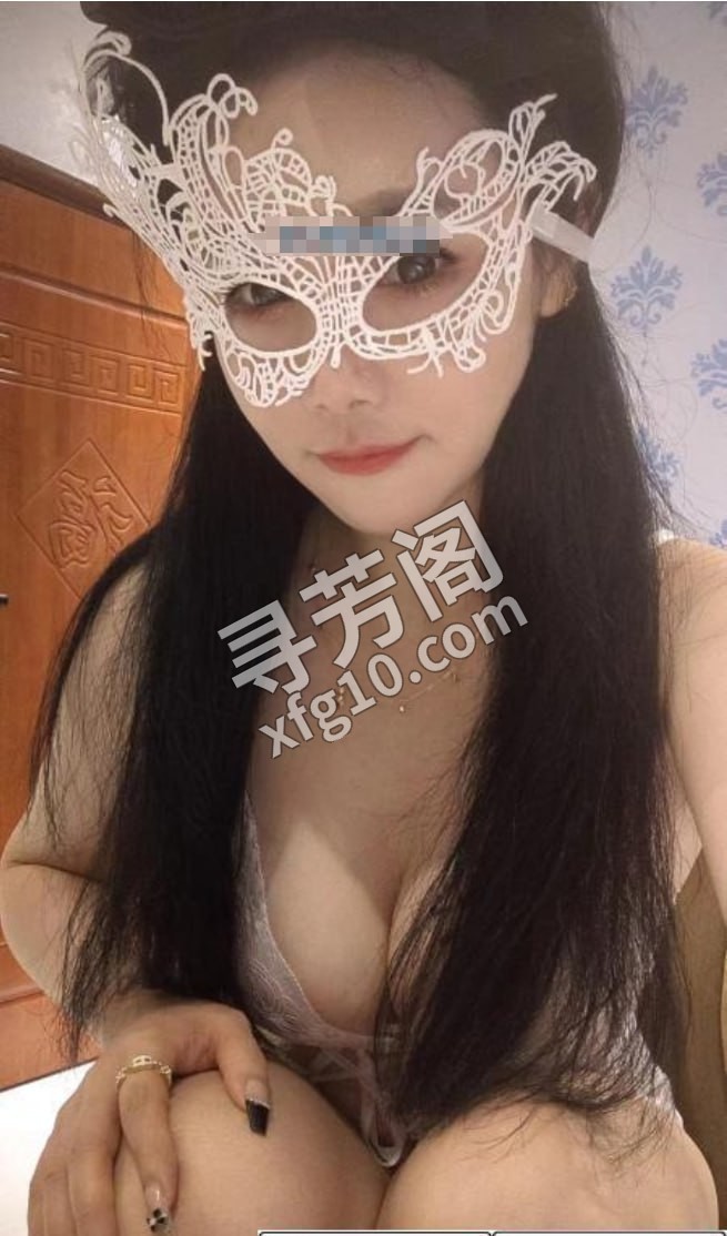 深喉一绝的若一 地方 年龄 25岁-30岁 颜值： 6分 800 项目 艳舞，毒龙，69，舌吻，全身漫游 3