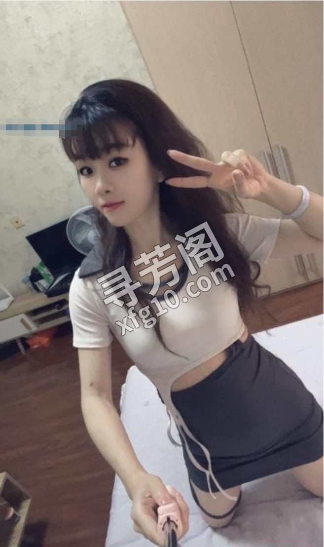 昆山项目系小雅老师 地方 年龄 25岁-30岁 颜值： 6分 700 项目 洗澡、按摩、漫游吹箫、指滑吸蛋 2