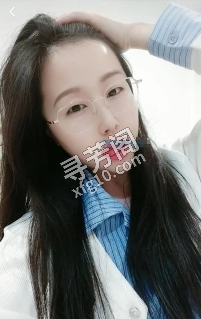 禅城气质小姐姐 地方 年龄 25岁-30岁 颜值： 6分 500 项目 鸳鸯浴，波推，丝袜诱惑，吹，做 2