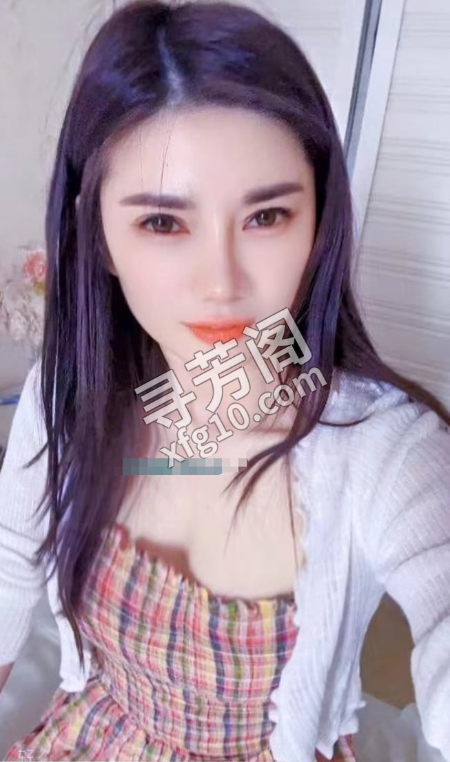 嘉禾望岗地铁站婉儿 地方 年龄 25岁-30岁 颜值： 6分 500 项目 鸳鸯浴，调情，无T吹，口爆，69 2