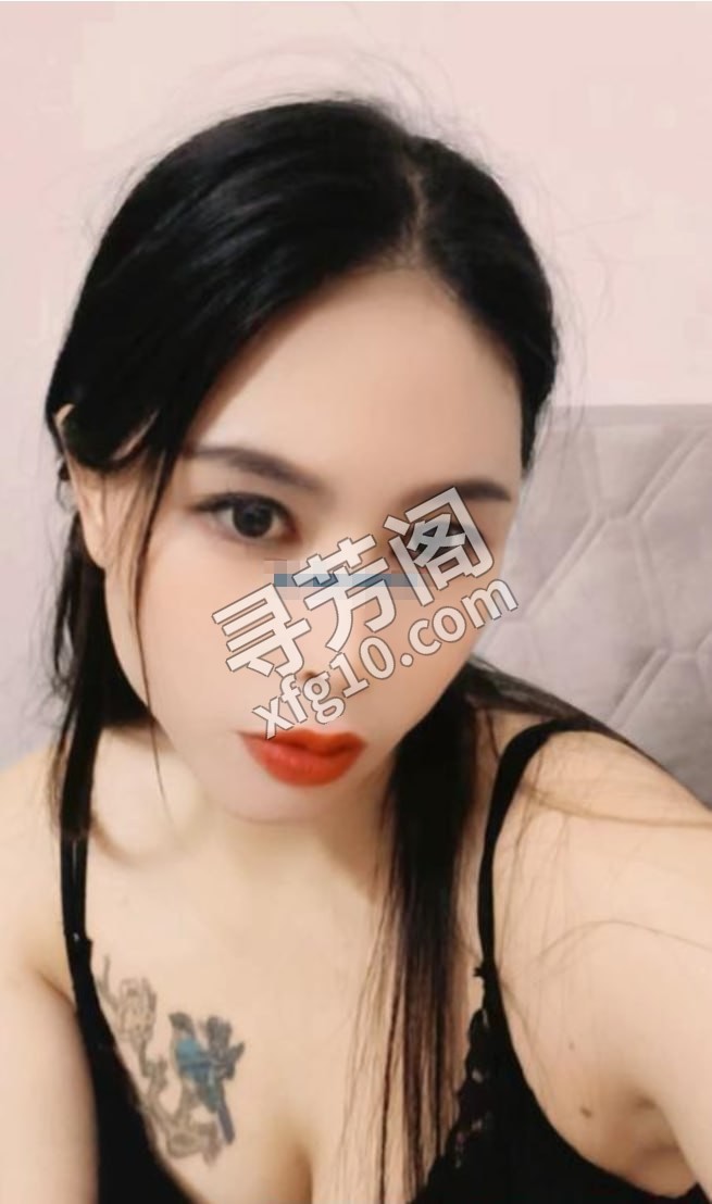 二刷湛江妖娆 地区 年龄 30岁-40岁 颜值 6分 价格 400 服务 鸳鸯浴，漫游，丝袜，胸推，口吹，爱爱 2