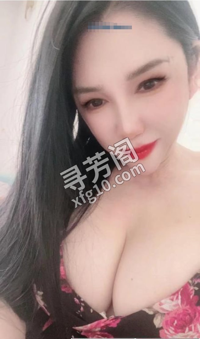 巨乳少妇 位置 几岁 30岁-40岁 颜值＝ 6分 费用明细 500 项目 该有都有 地球号 号 3