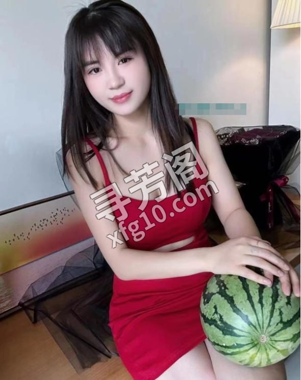 广州骚女小米粒 地方 年龄 25岁-30岁 颜值： 6分 400 项目 鸳鸯浴，按摩，胸推，臀推，指划 2