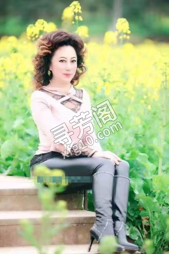 兼职长发熟女 地方 丰台 年龄 30岁-40岁 颜值： 7分 一次4张/70分钟 项目 spa按摩,大活线下谈 2