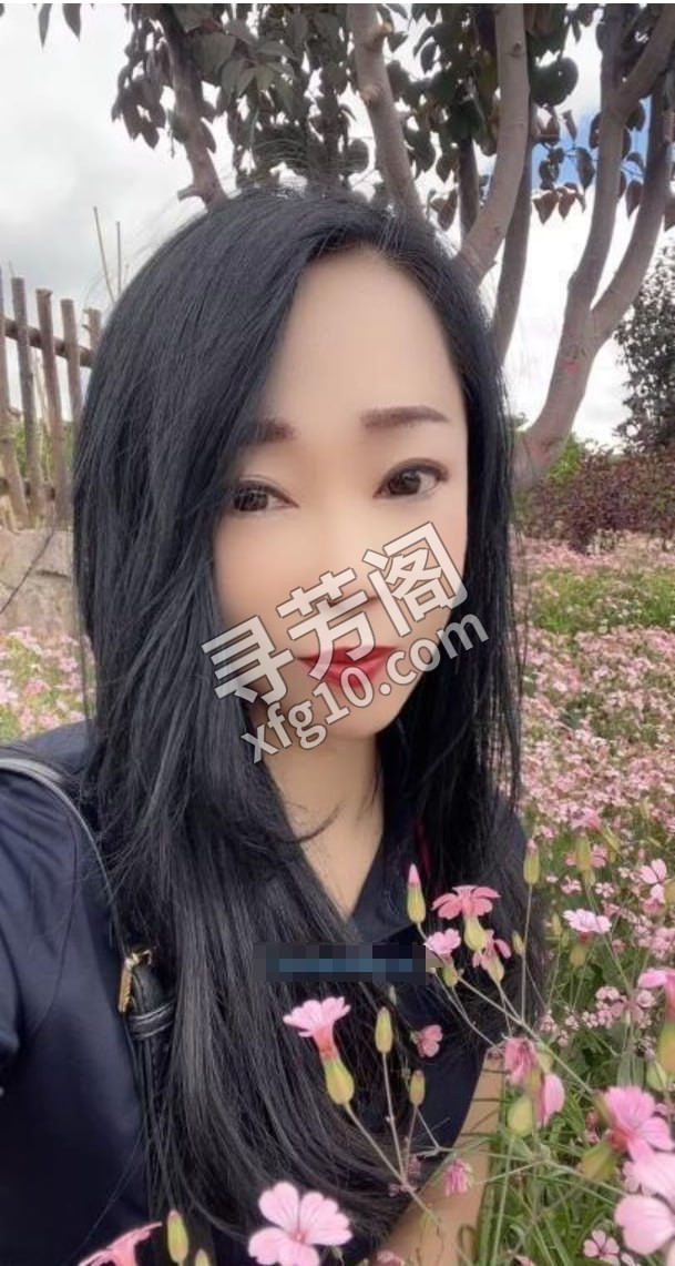东信气质良家少妇 地区 年龄 30岁-40岁 颜值 6分 价格 500 服务 鸳鸯浴 口爆 漫游 丝袜高跟 2