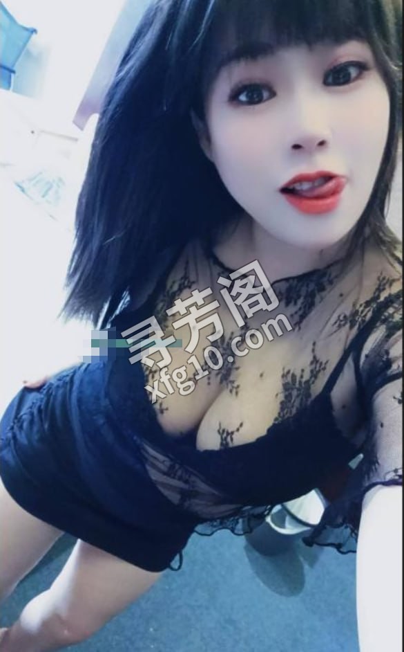 黄埔项目态度好少妇 地方 年龄 30岁-40岁 颜值： 6分 500 项目 鸳鸯浴，水中萧，口爆，波推，ab面 2