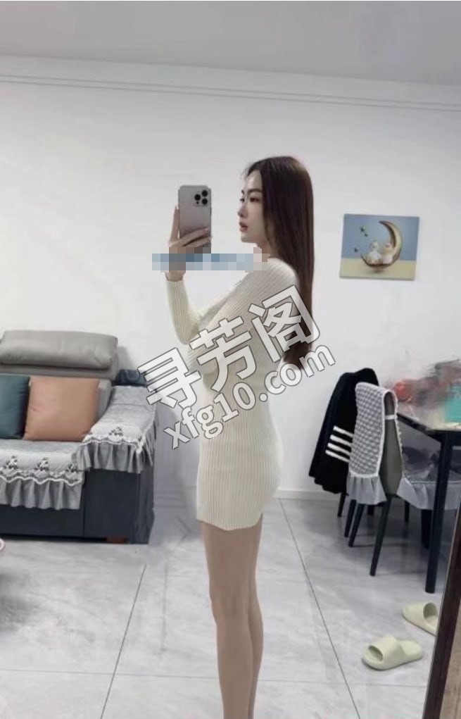 徐东大长腿骚妇安安 地区 年龄 25岁-30岁 颜值 6分 价格 400 服务 胸推，漫游，调情，69，毒龙 3
