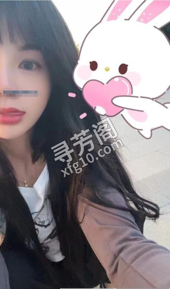 性感制服妹子 地方 普陀区 年龄 25岁-30岁 颜值： 6分 600 项目 鸳鸯浴，漫游，胸推，口活，69 3