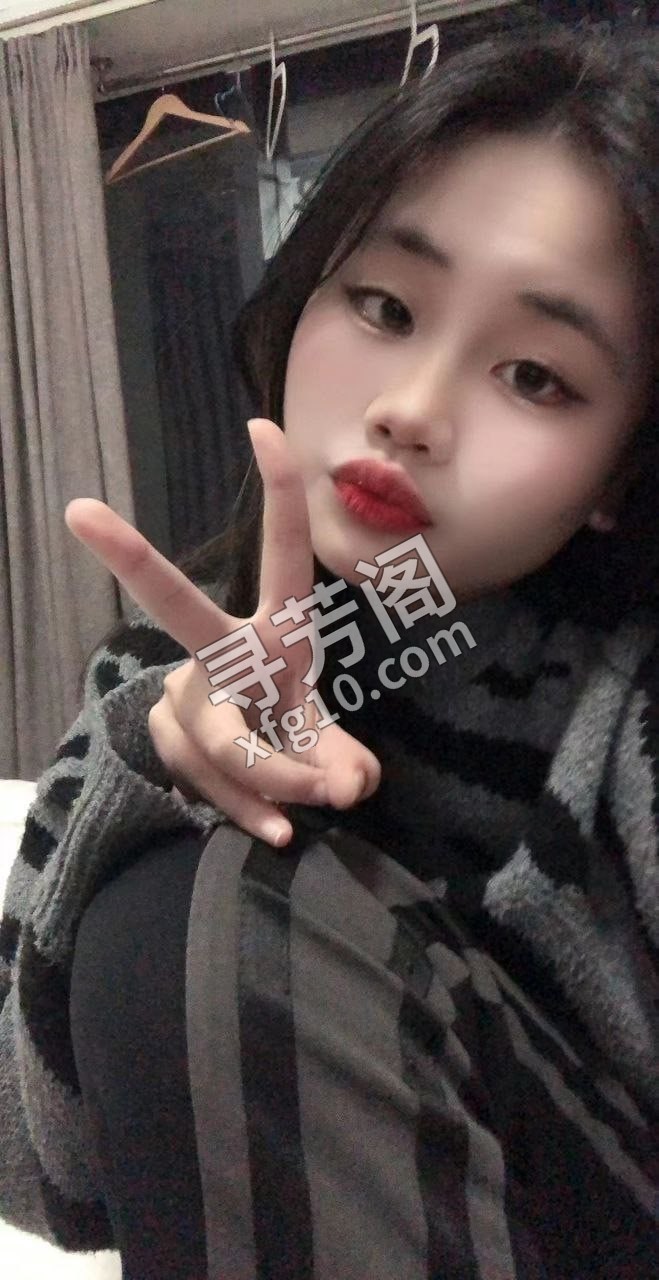 南山十八岁粉嫩小可爱 信息分类：楼凤兼职 地方：广东省- 信息来源：自己体验 年龄：18岁 颜值：身材：8分 3