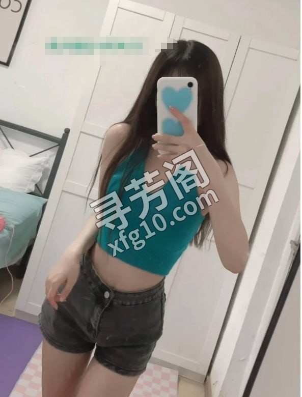 地方 盐都区 年龄 18-23 颜值： 7 600P 项目 制服，冰火，胸推，臀推、毒龙，深喉，口爆、69，爱爱 2