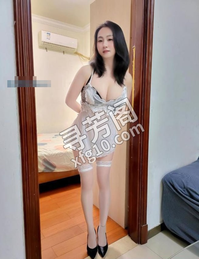 徐汇大乳肥臀轻熟芳芳 位置 徐汇区 几岁 25岁-30岁 颜值＝ 6分 费用明细 800 项目 莞式全套 地球号 3