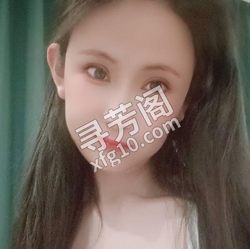 昆山巧遇挺拔双峰缇娜 地方 年龄 25岁-30岁 颜值： 6分 700 项目 洗澡 按摩 调情 推油 漫游 2