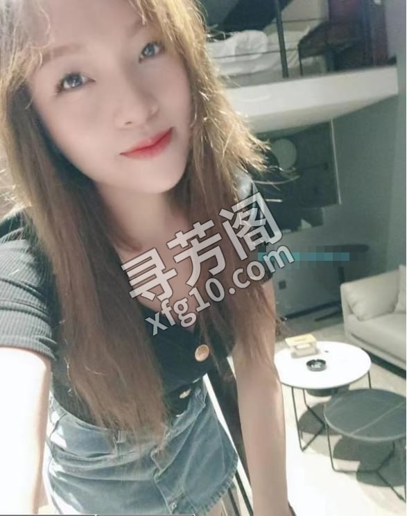 长沙望城区樱子 地方 年龄 25岁-30岁 颜值： 6分 500 项目 陪浴，按摩，指滑，胸推，口吹，做爱 2