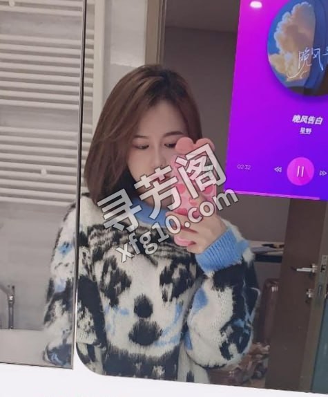 南山糖糖 地方 年龄 25岁-30岁 颜值： 6分 600 项目 无套吹，亲咪咪，丝袜高跟，指滑，爱爱 4