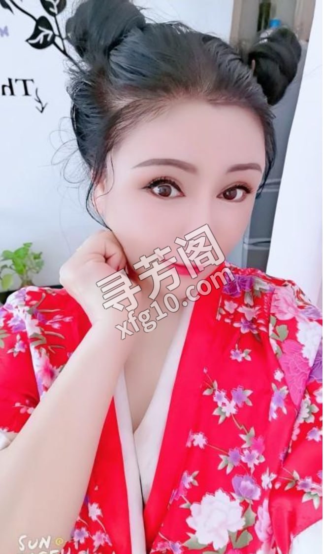 D乳熟女 地方 东丽区 年龄 30岁-40岁 颜值： 5分 500 项目 kh，调晴，69，吸球,aiai 3