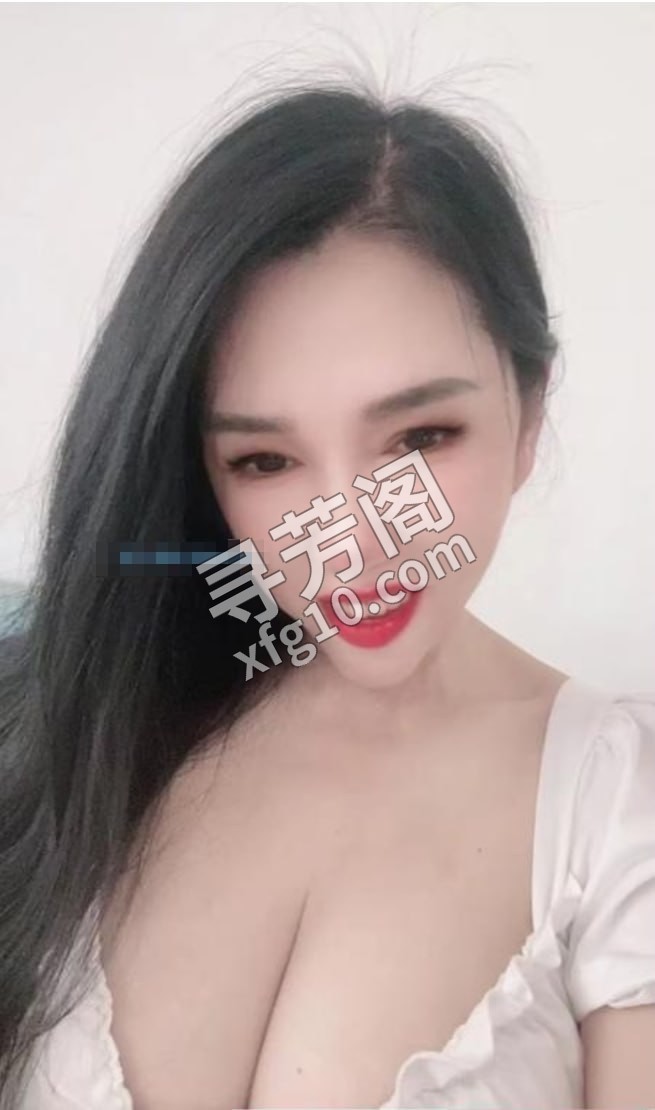 虹口骚妇 位置 虹口区 几岁 30岁-40岁 颜值＝ 6分 费用明细 500 项目 口，做，调情，情趣丝袜 3