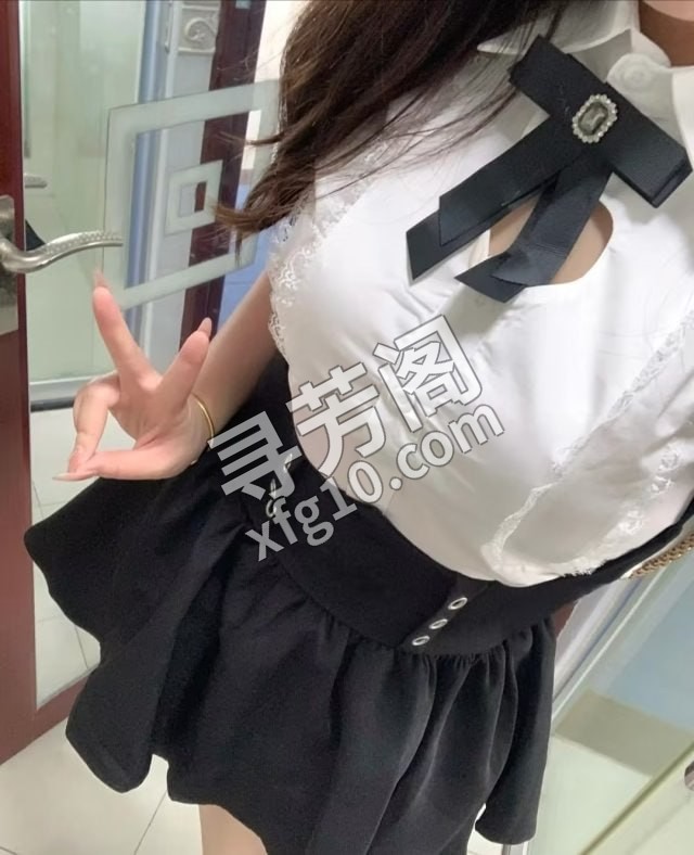 静安TY重庆小姐姐 地方 静安区 年龄 25岁-30岁 颜值： 6分 400 项目 XT、MT、MY、制服 3